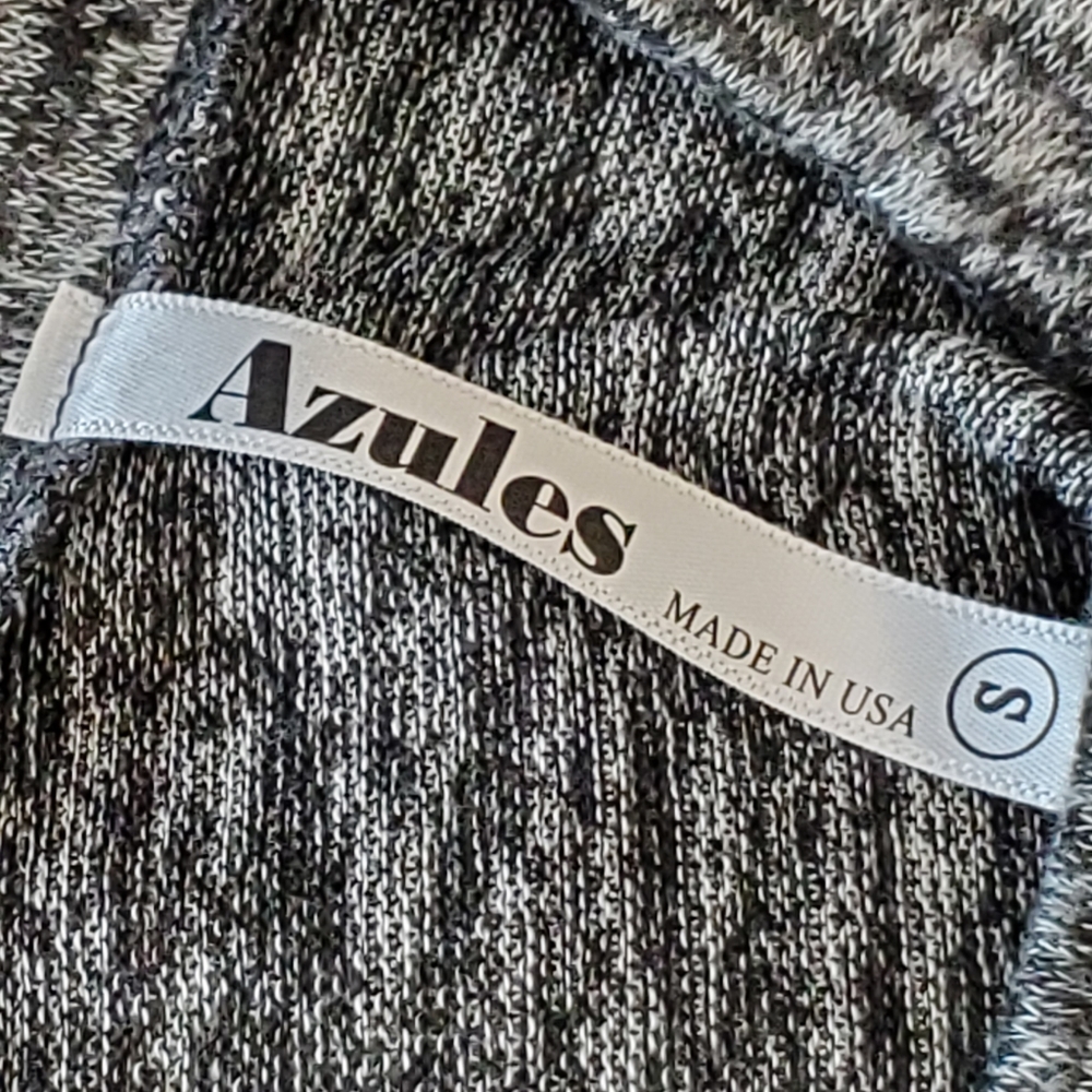 Azules High-Low Knit Top.   NWOT - Picture 7 of 8